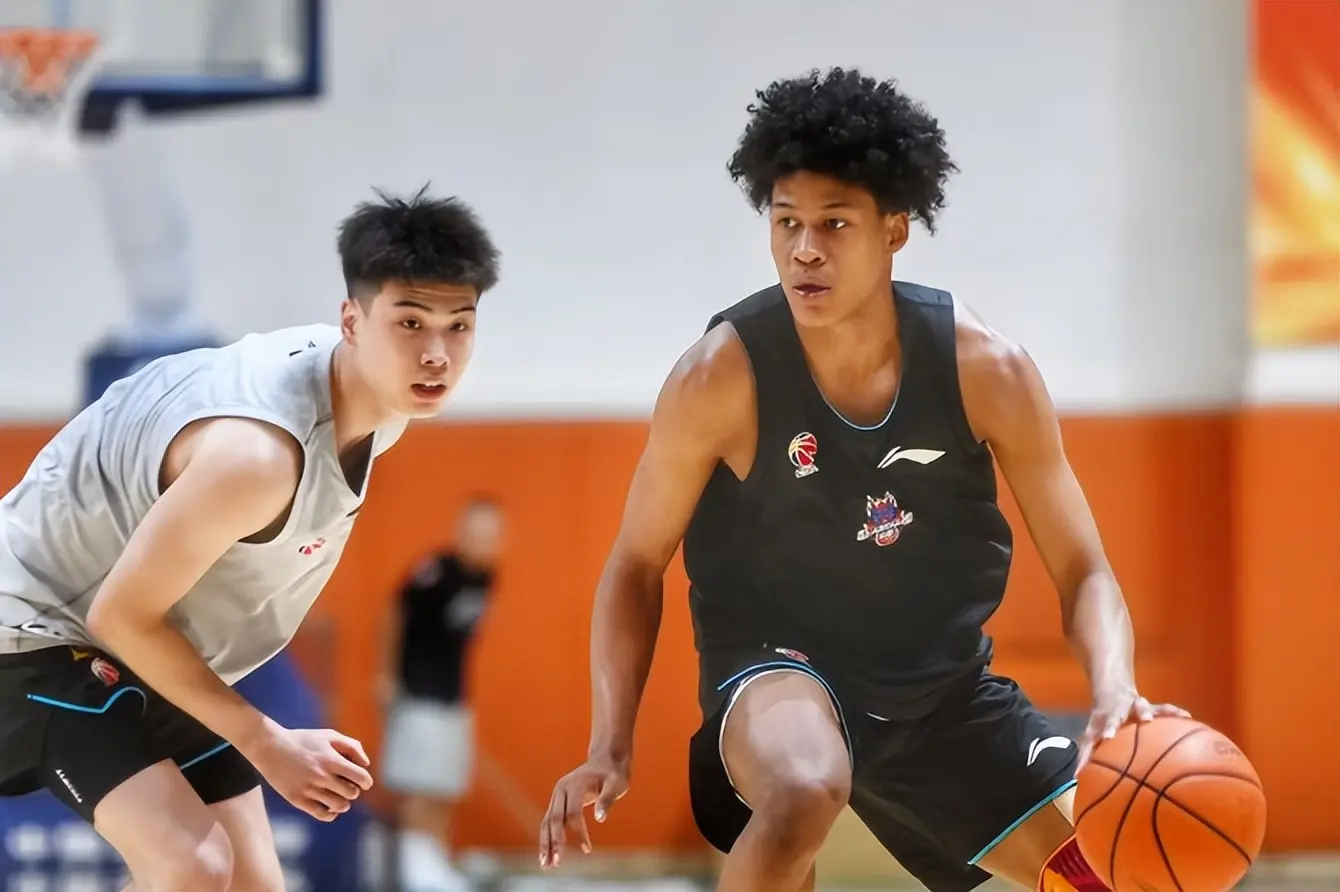 月的时间, 是新赛季山, 会得到尽快