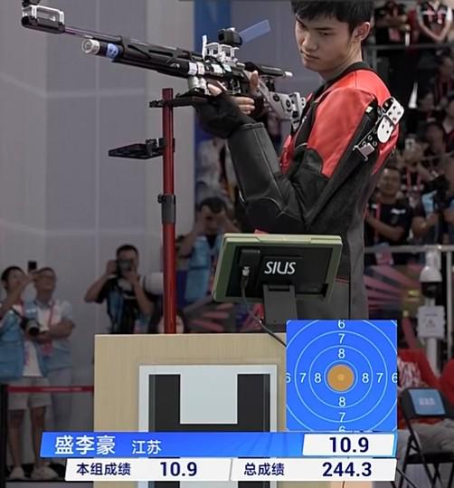 雨桐进入金 雨桐进入金