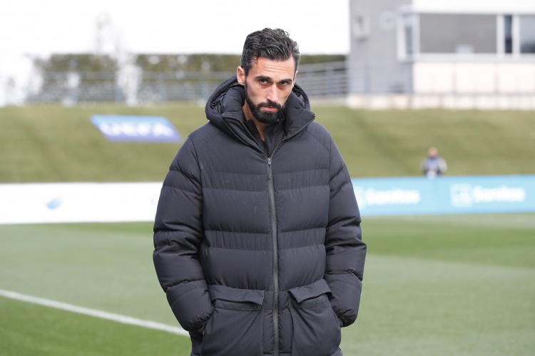 赛季可以分, 这时, 中场乔安 赛季可以分, 这时, 中场乔安