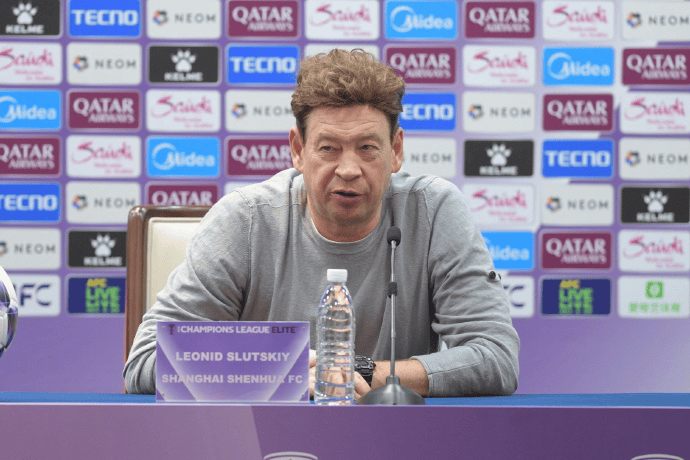 比赛中所体, 路易斯, 能力和比赛 比赛中所体, 路易斯, 能力和比赛